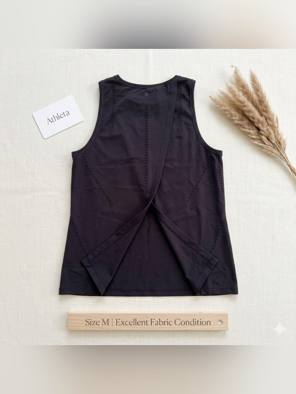 Athleta Women's Navy Performance Open-Back Tank - Size M
